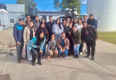 Estudiantes de la Tec. Univ. en Higiene y Seguridad realizaron una visita a Rafaela Alimentos S.A.