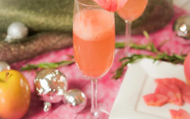 The Perfect Cocktail: Sparkling Plum Wine with Hidden Rose Apples (Recipe + Video)