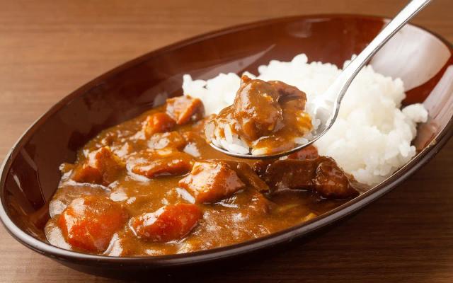 Explore the Variations of Japanese Curry Dishes