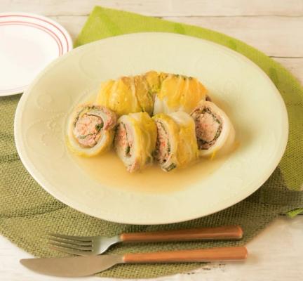 Stuffed Wagyu Nappa Cabbage Roll (Recipe + Video)