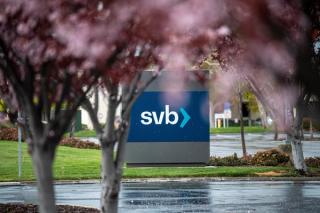 Silicon Valley Bank Bangkrut: Hal Penting Sebelum Investasi