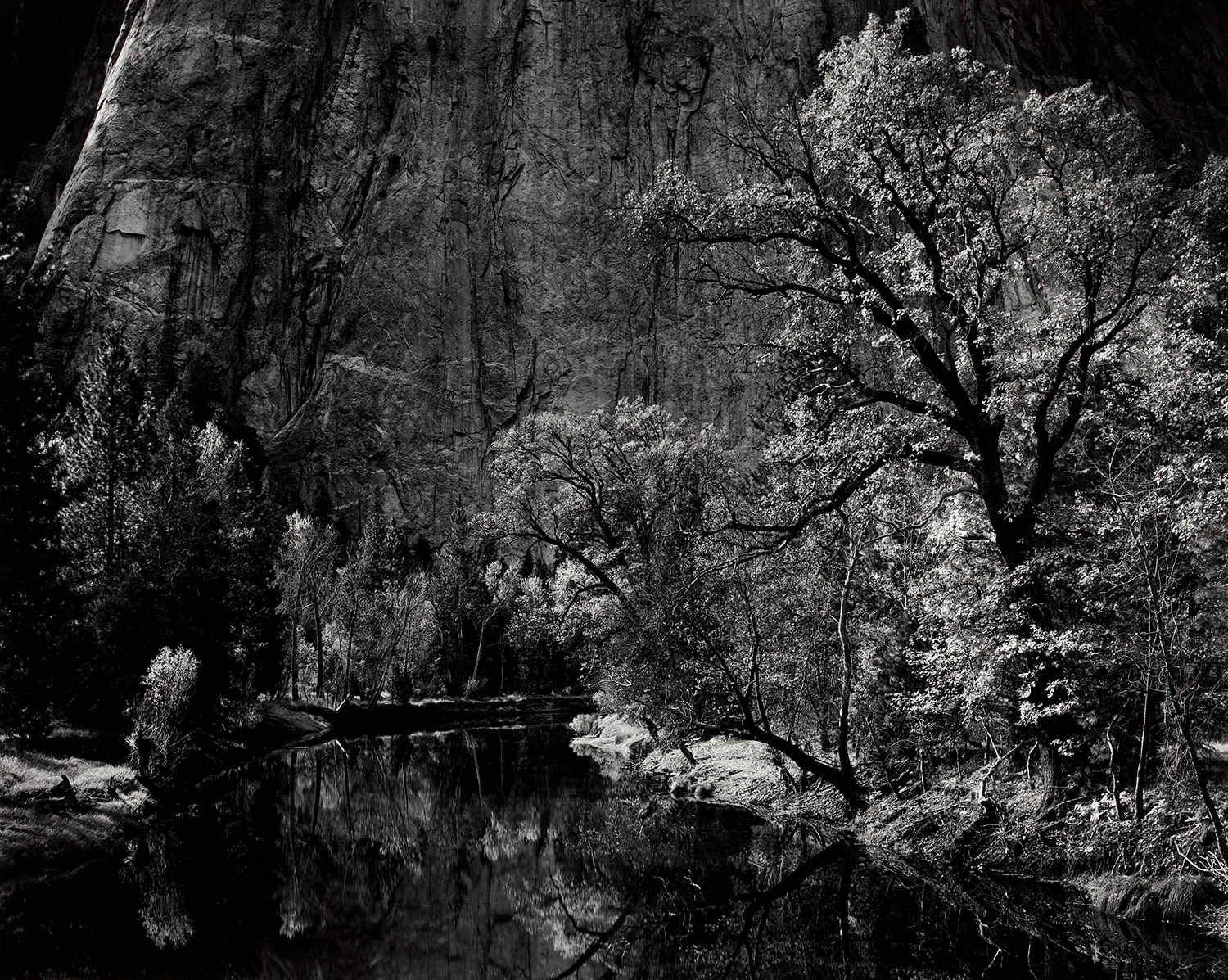 Merced River, Cliffs, Autumn, Yosemite Valley, California