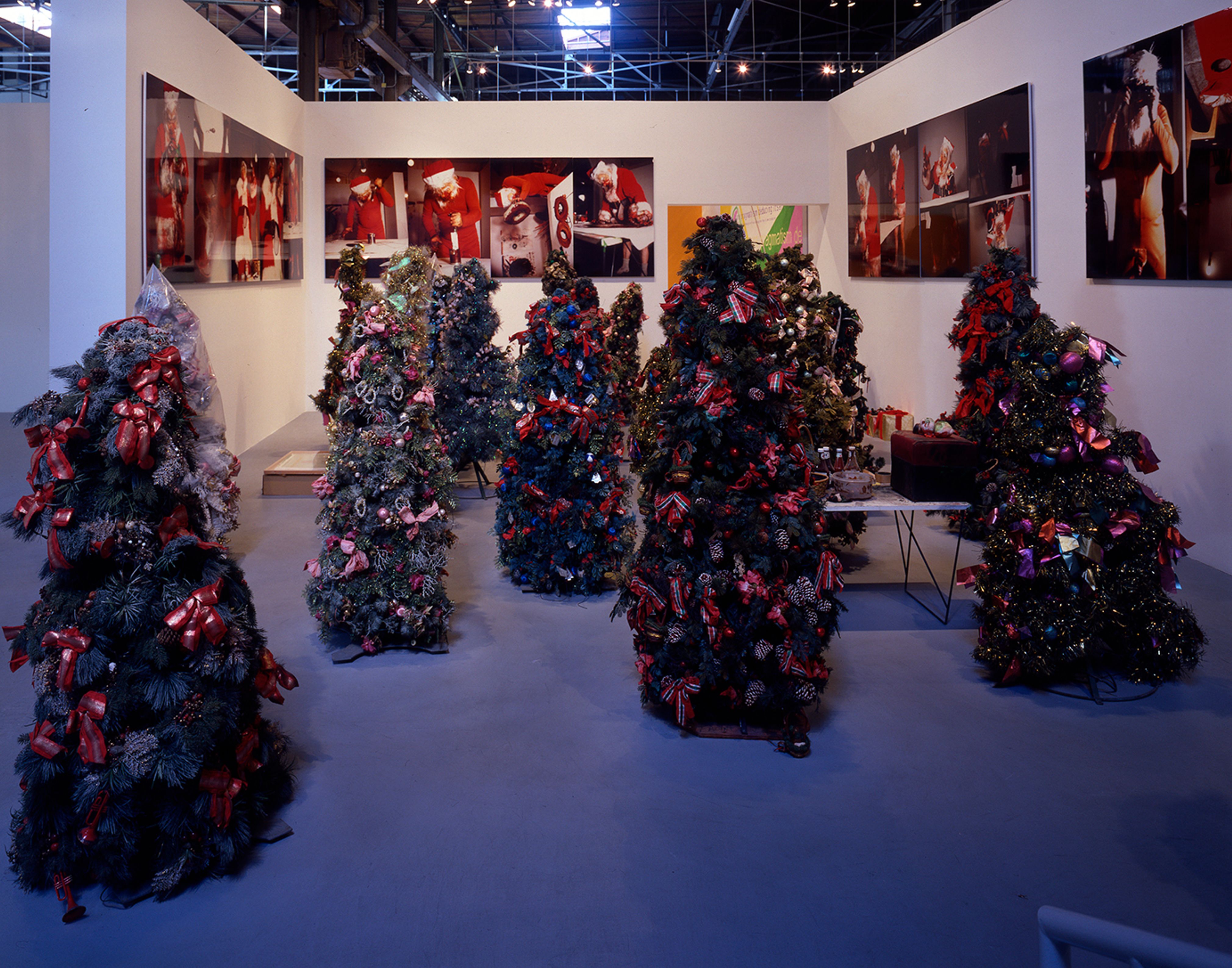 Tokyo Santa, Santa’s Trees