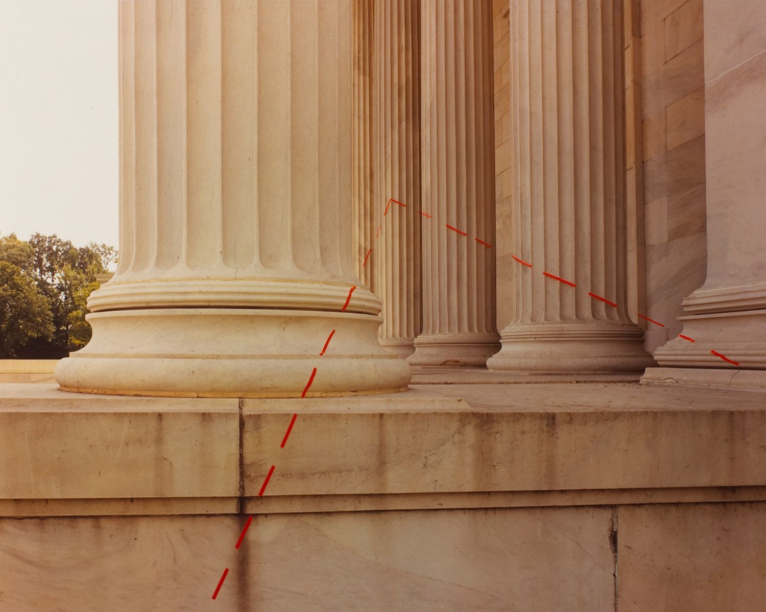 Red Right-angle, Albright-Knox Art Gallery, Buffalo, New York