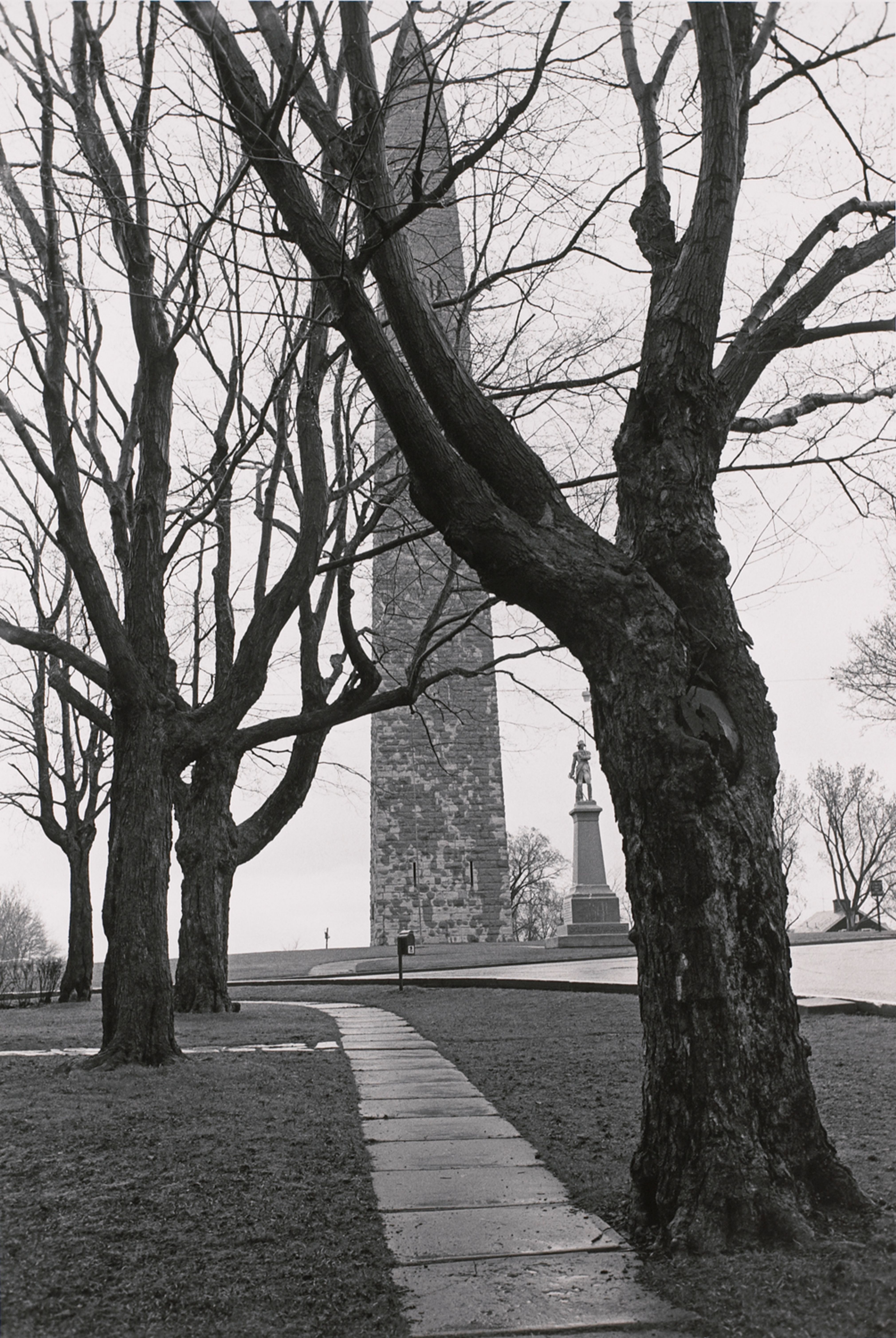 Bennington Battle Monument and Seth Warner Statue. Bennington, Vermont