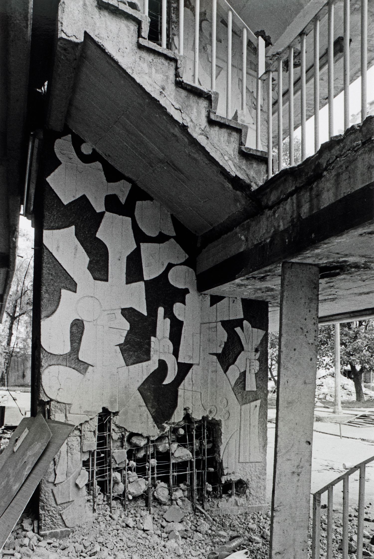 Unidad Habitacional Benito Juárez después del sismo (Arquitectura Colapsada Series)