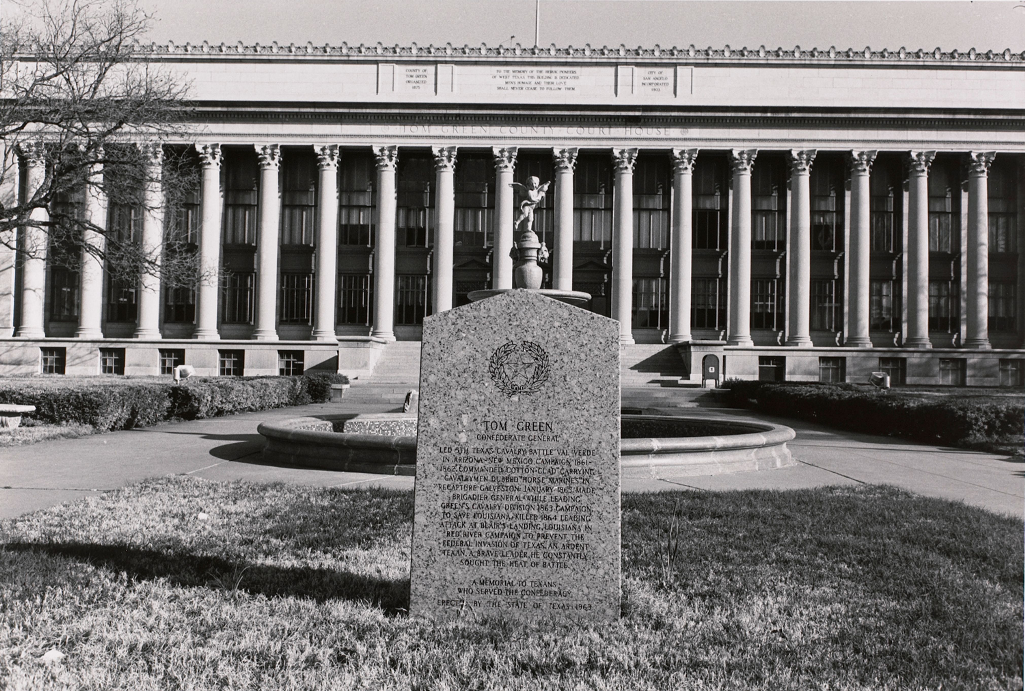 Courthouse Grounds. San Angelo, Texas