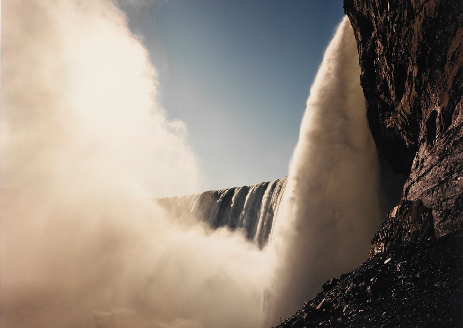 Horseshoe Falls from Below