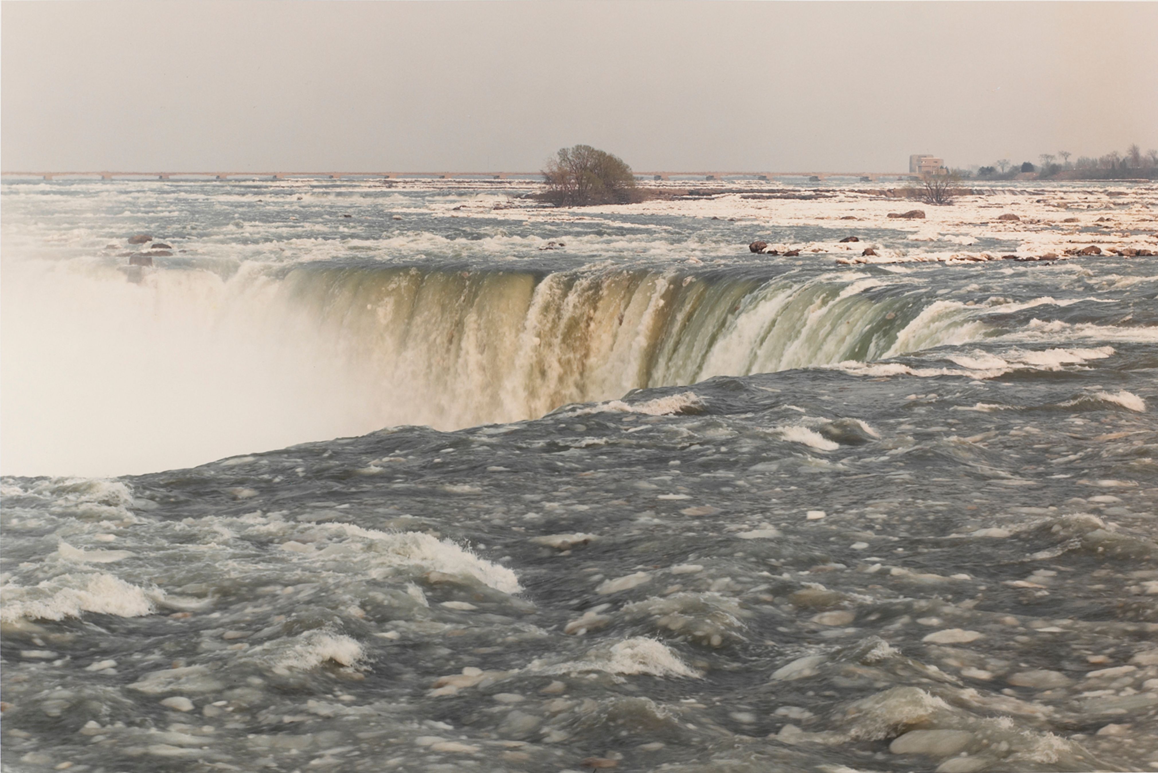 Horseshoe Falls with Spring Ice