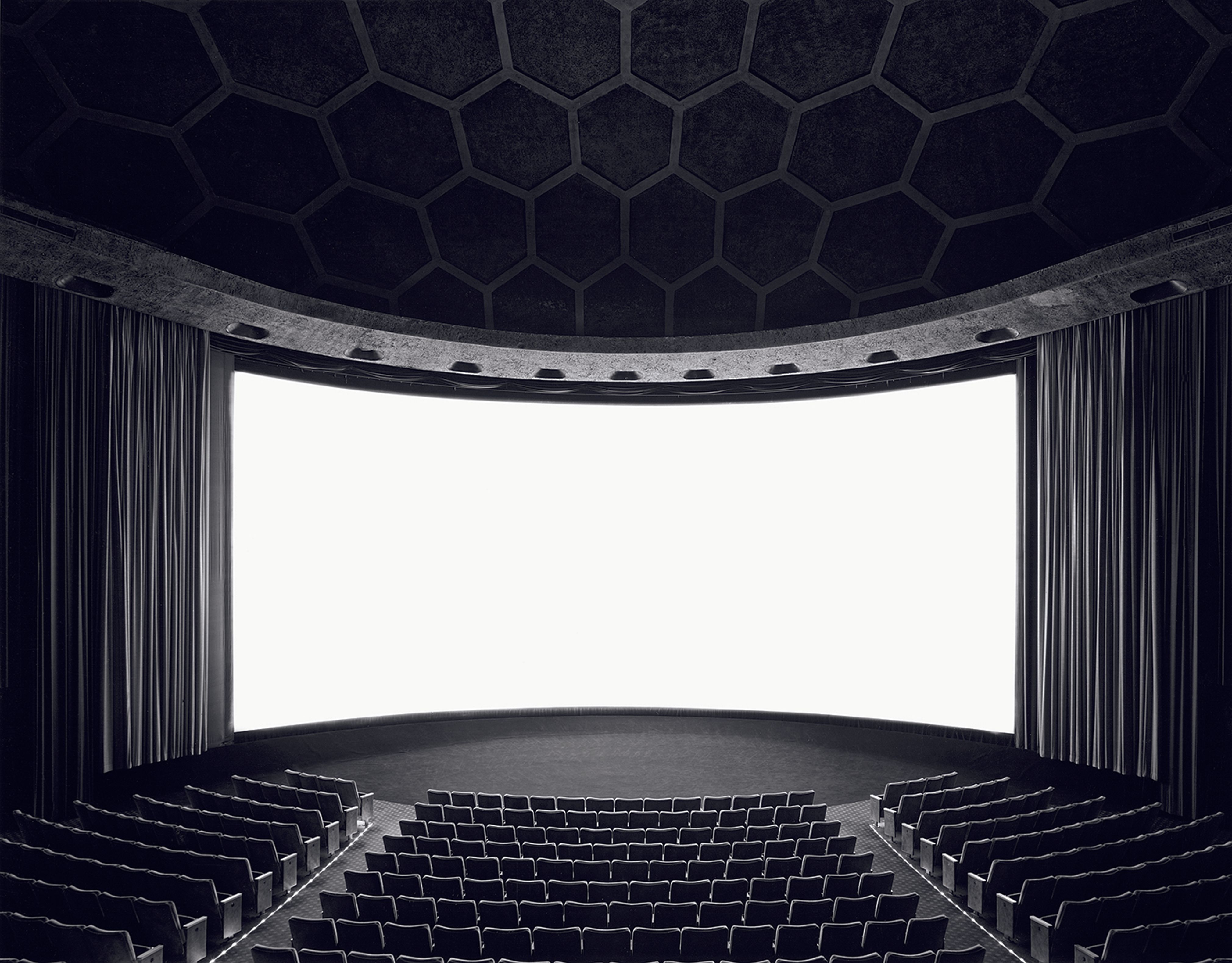 Cinerama Dome, Hollywood