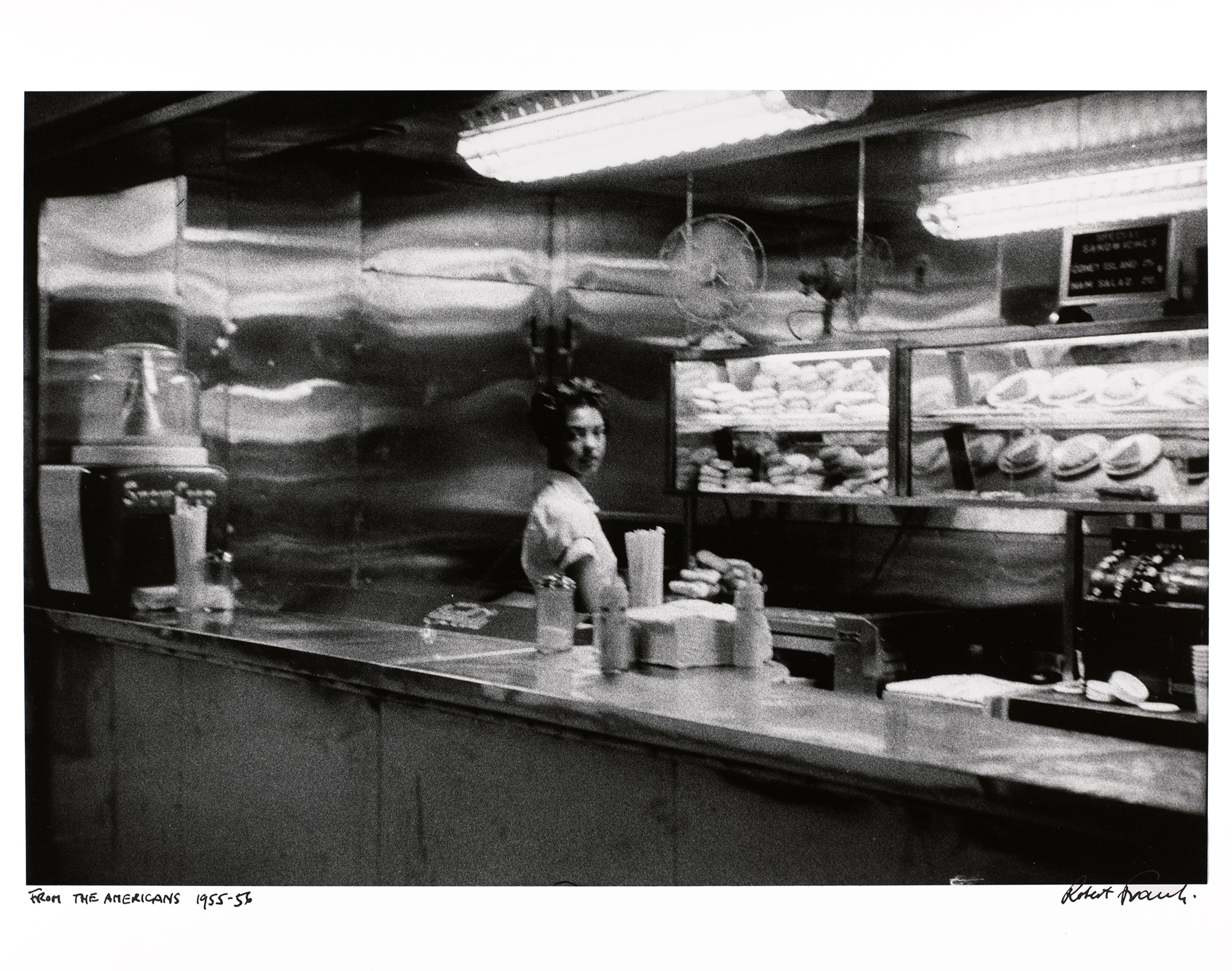 Coffee shop, railway station - Indianapolis