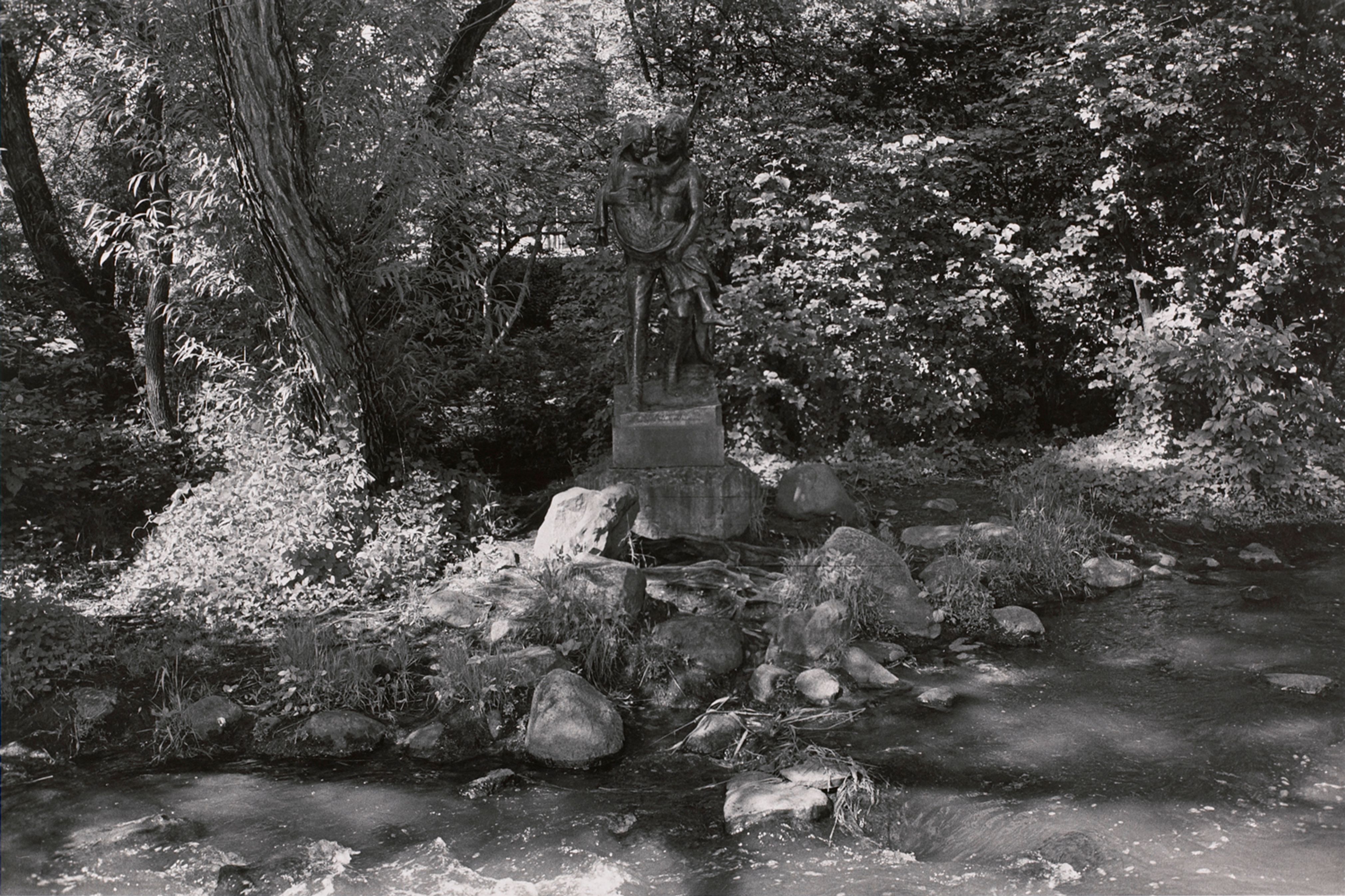 Hiawatha and Minnehaha. Minnehaha State Park, Minneapolis, Minnesota