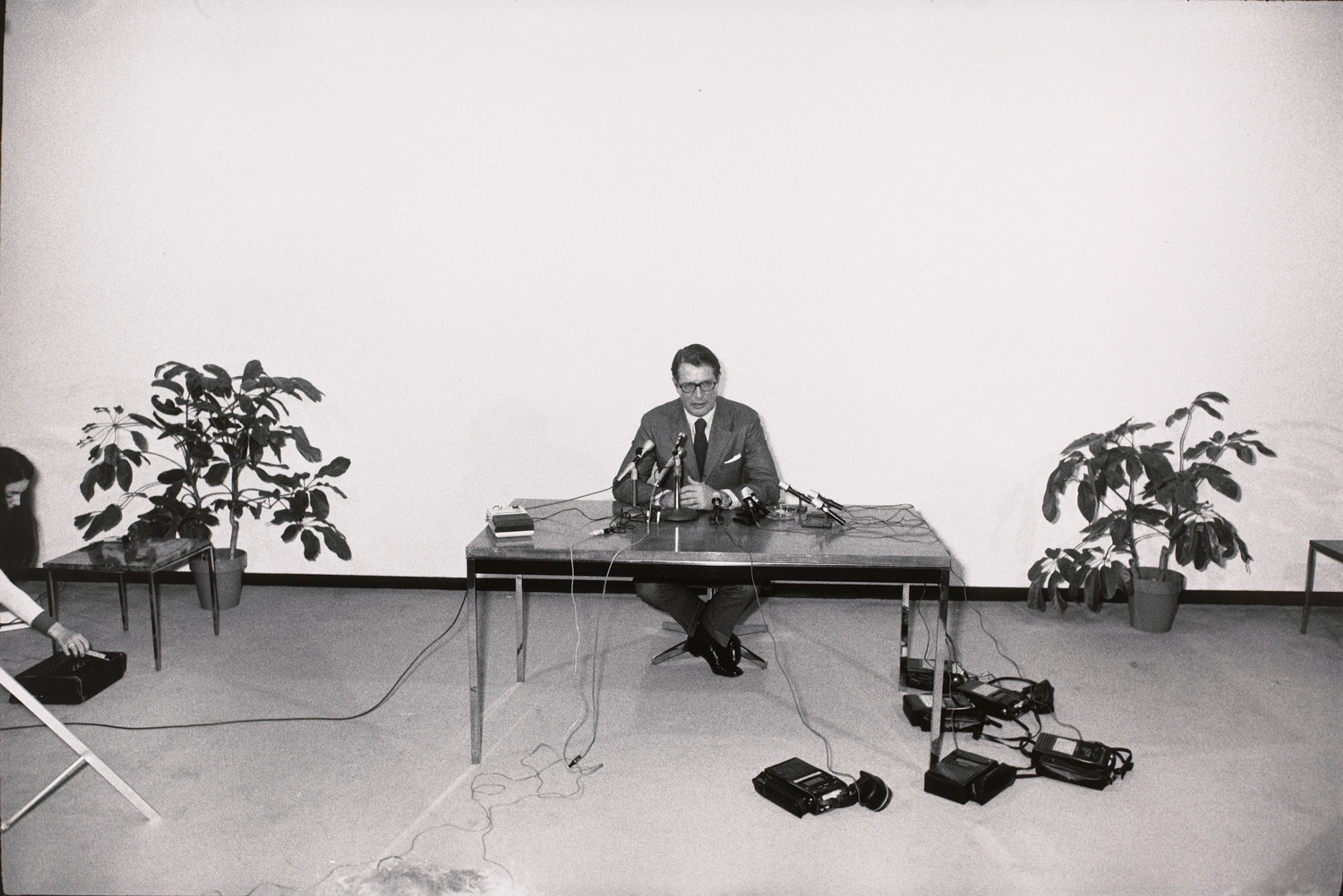 Elliot Richardson Press Conference, Austin, 1973