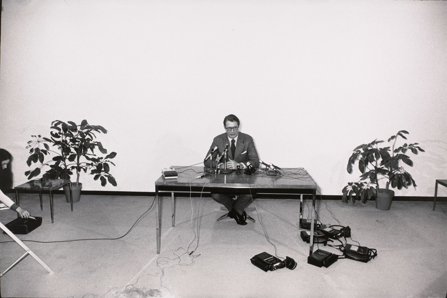 Elliot Richardson Press Conference, Austin, 1973
