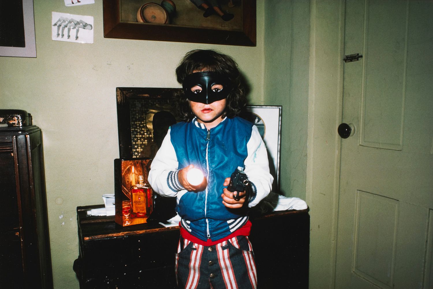 Little Max with a gun, New York City