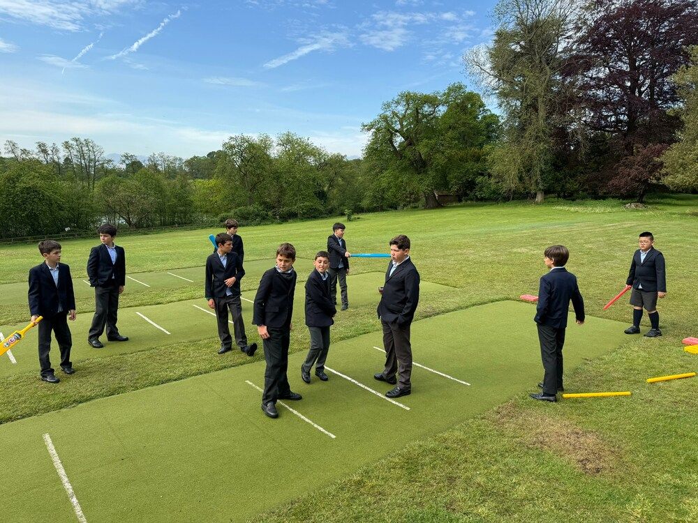 Colegio con residencia - Moor Park School (abril)