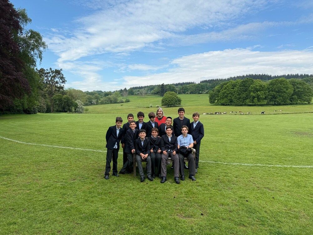 Colegio con residencia - Moor Park School (abril)