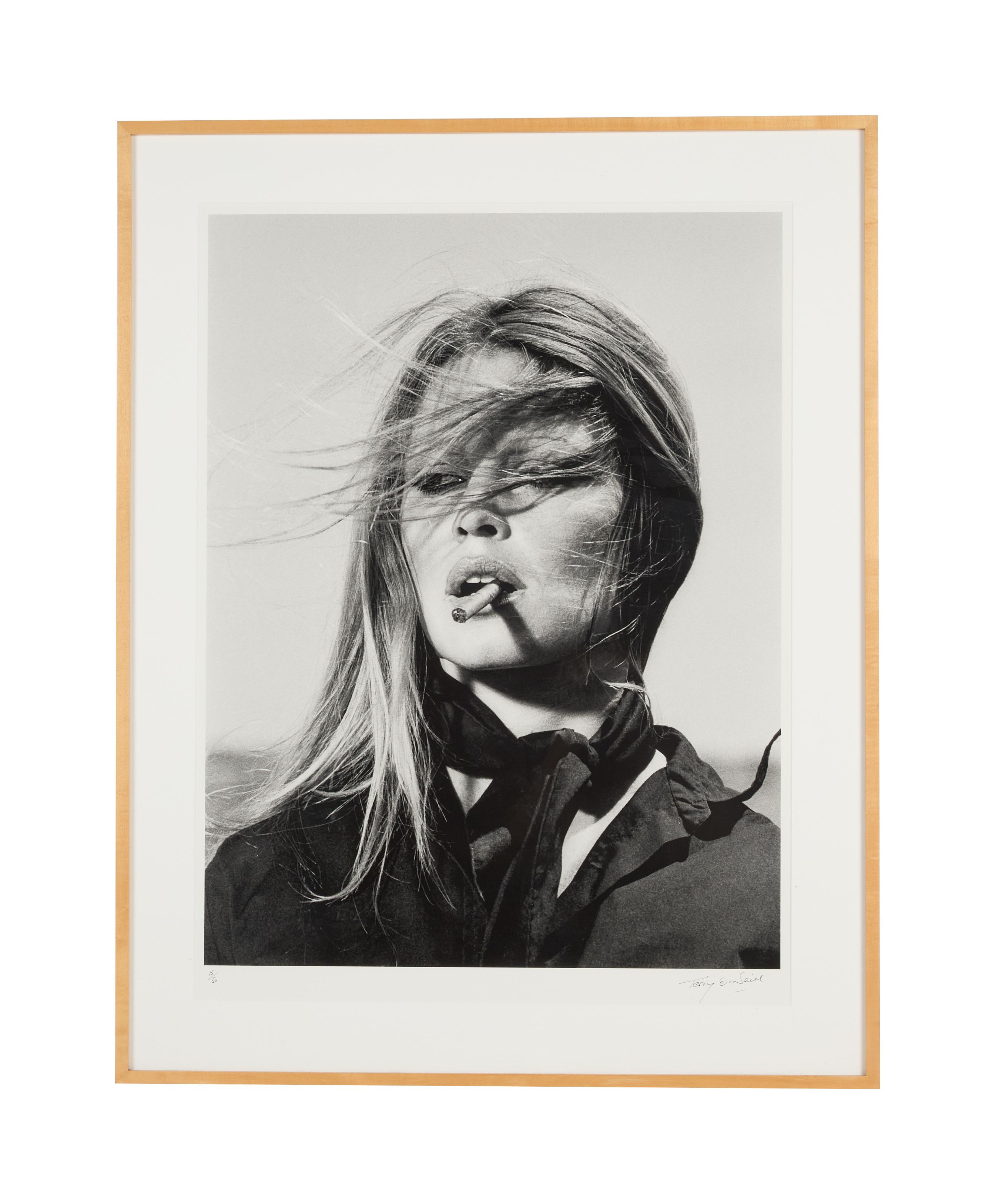 9ec9aea53fe785e22ad1f4821a63c2