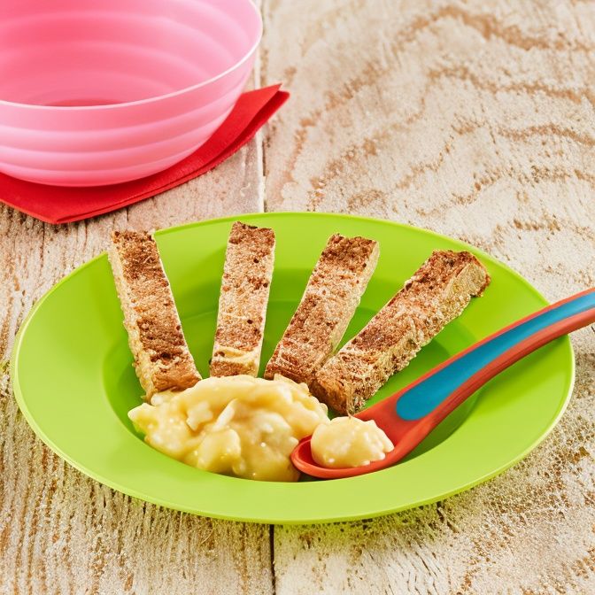 Deditos de pan tostado con canela