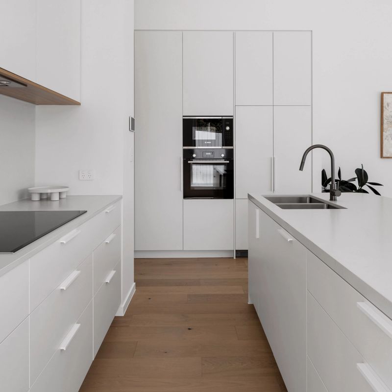 Coastal inspired luxury home design in Camp Hill, Brisbane