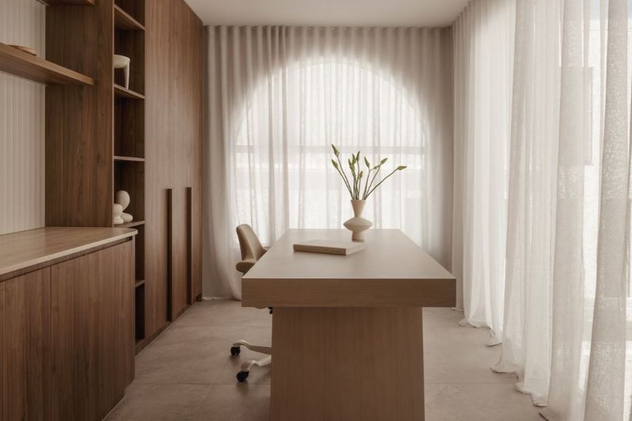 Custom luxury homes Pilgrim window coverings