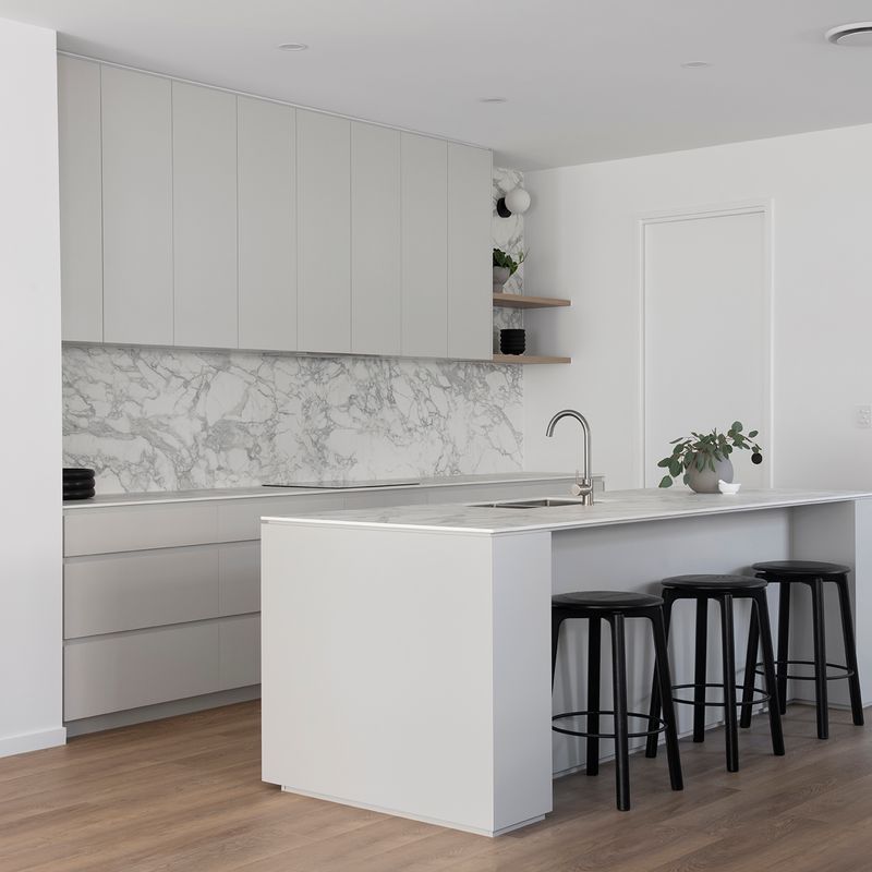 Luxury duplex on Stanley Street, Camp Hill Brisbane, built by Pilgrim Homes