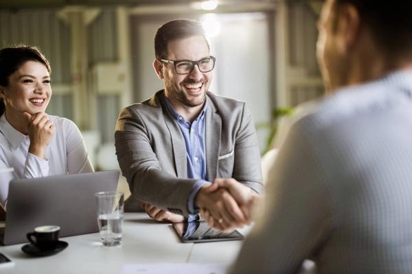Nuestra gente una prioridad - Sobre nosotros - Wayka Inmobiliaria