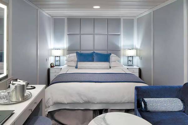Sirena Inside Stateroom – Comfortable cabin with Oceania’s signature style