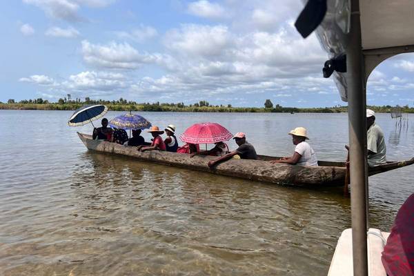 Traditional boat on the Pangalanes Canal