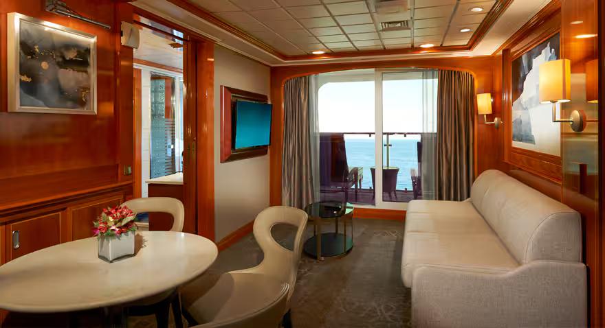 Norwegian Dawn - Suite
