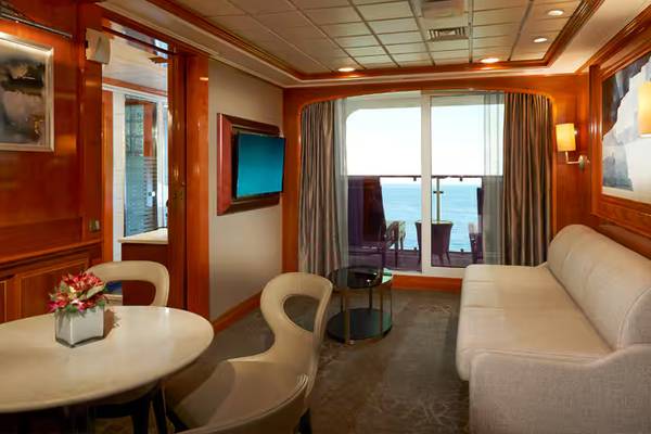 Norwegian Dawn - Suite