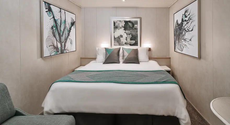 Inside cabin on Norwegian Sky