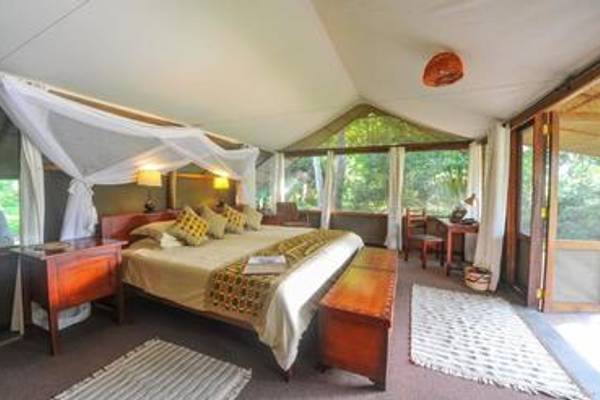 Double bedroom of Ishasha Wilderness Camp