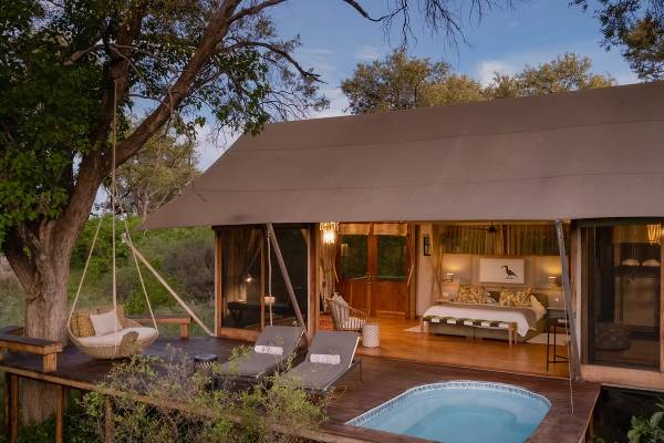 Tuludi tented suite with patio and plungepool