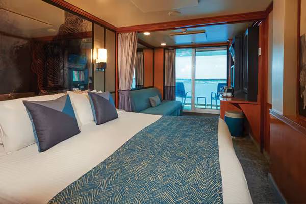 Norwegian Jade - Club Balcony Suite