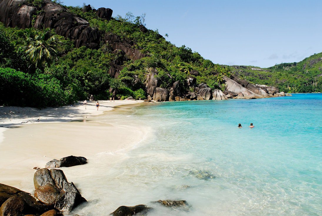 A beautiful Seychelles cove for quiet relaxation