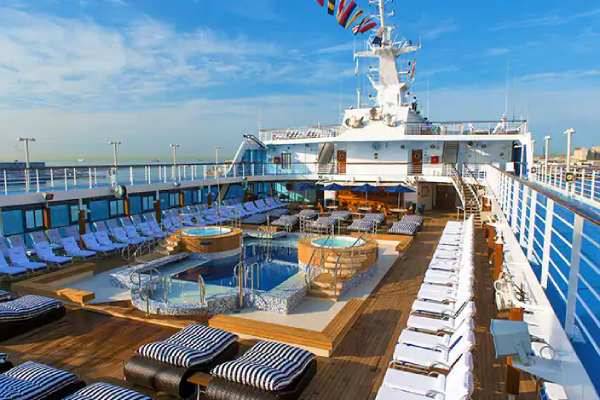 Nautica Pool Deck