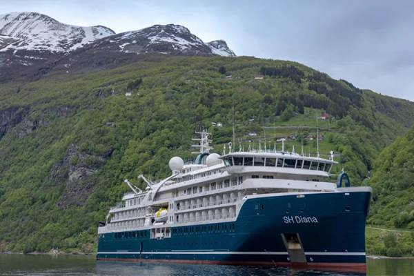 Swan Hellenic Diana
