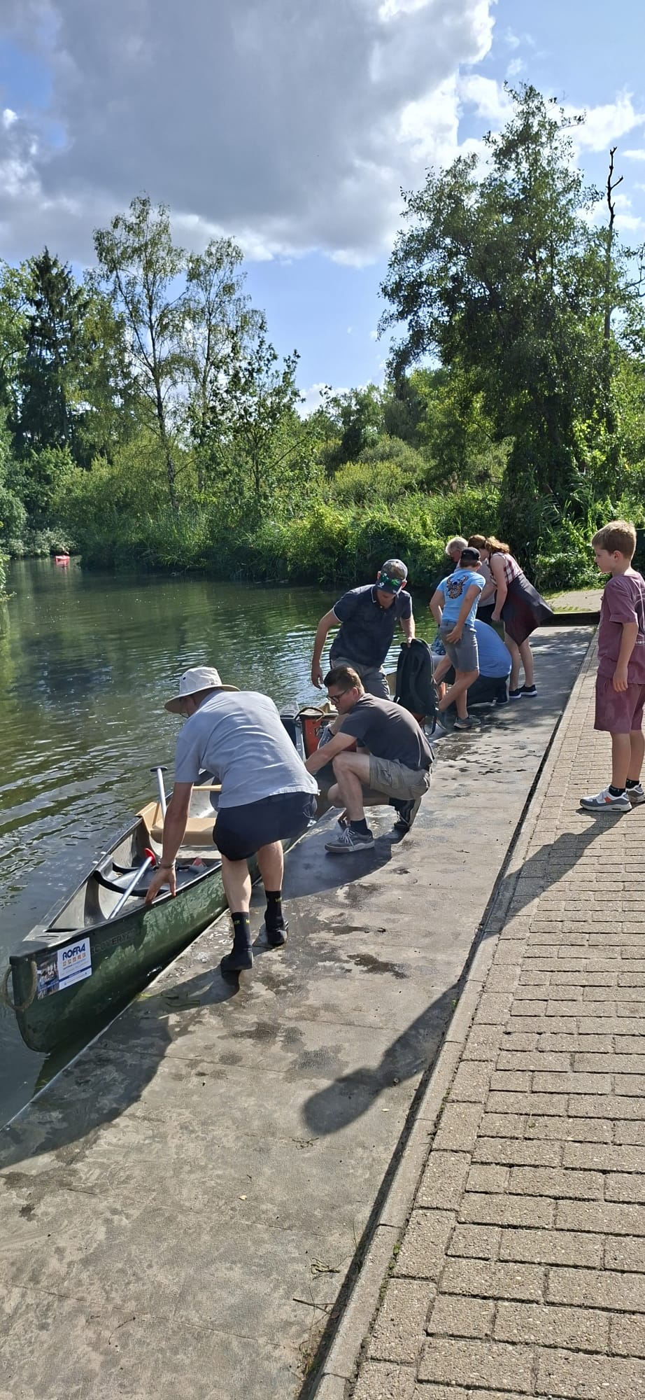Kanovaren op de Dommel