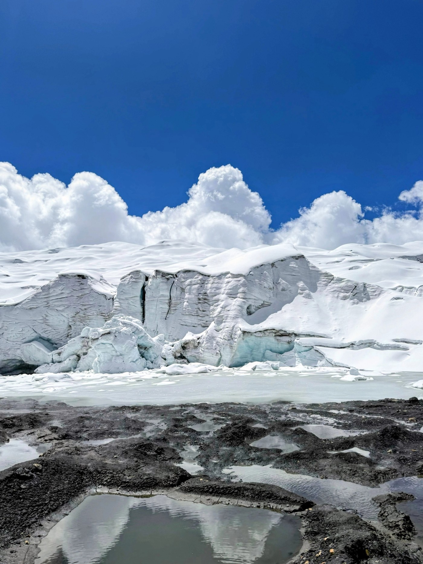 Glaciar de Quelccaya / tour de Aventura al Glaciar Tropical mas Grande del Mundo