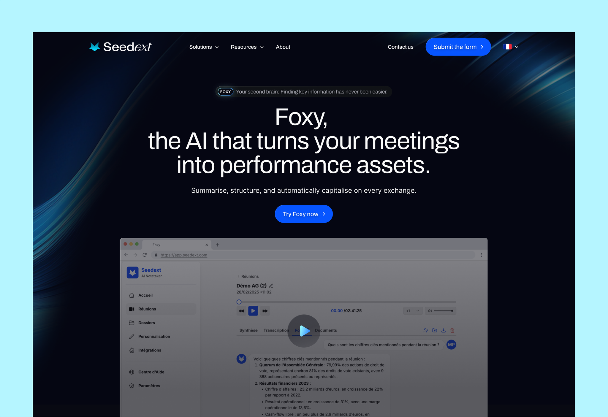The Seedext homepage, “Foxy, the AI that turns your meetings into performance assets.”, on a light cyan background