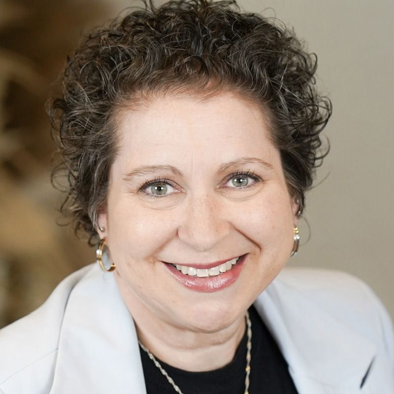 Julie Wahl