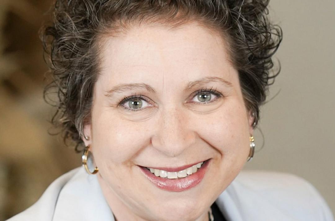 Julie Wahl