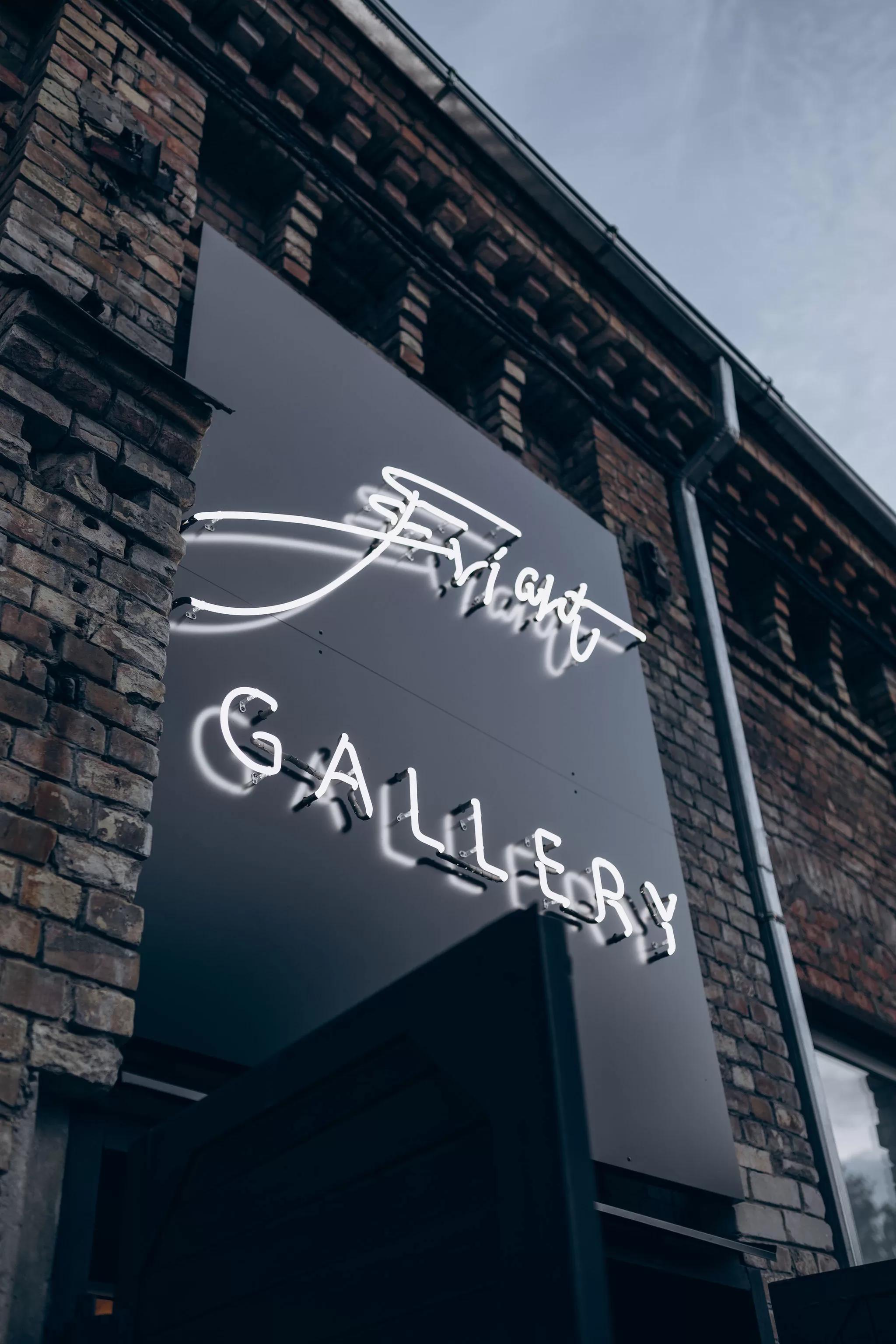 Eviart Gallery