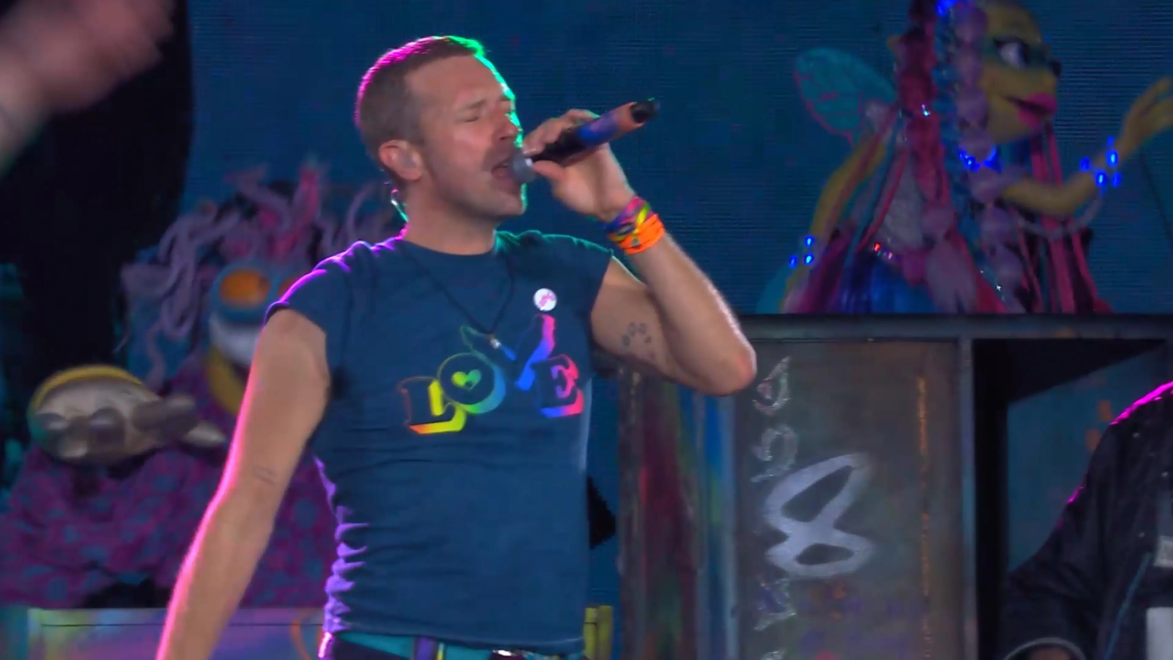 Coldplay Moon Music 8