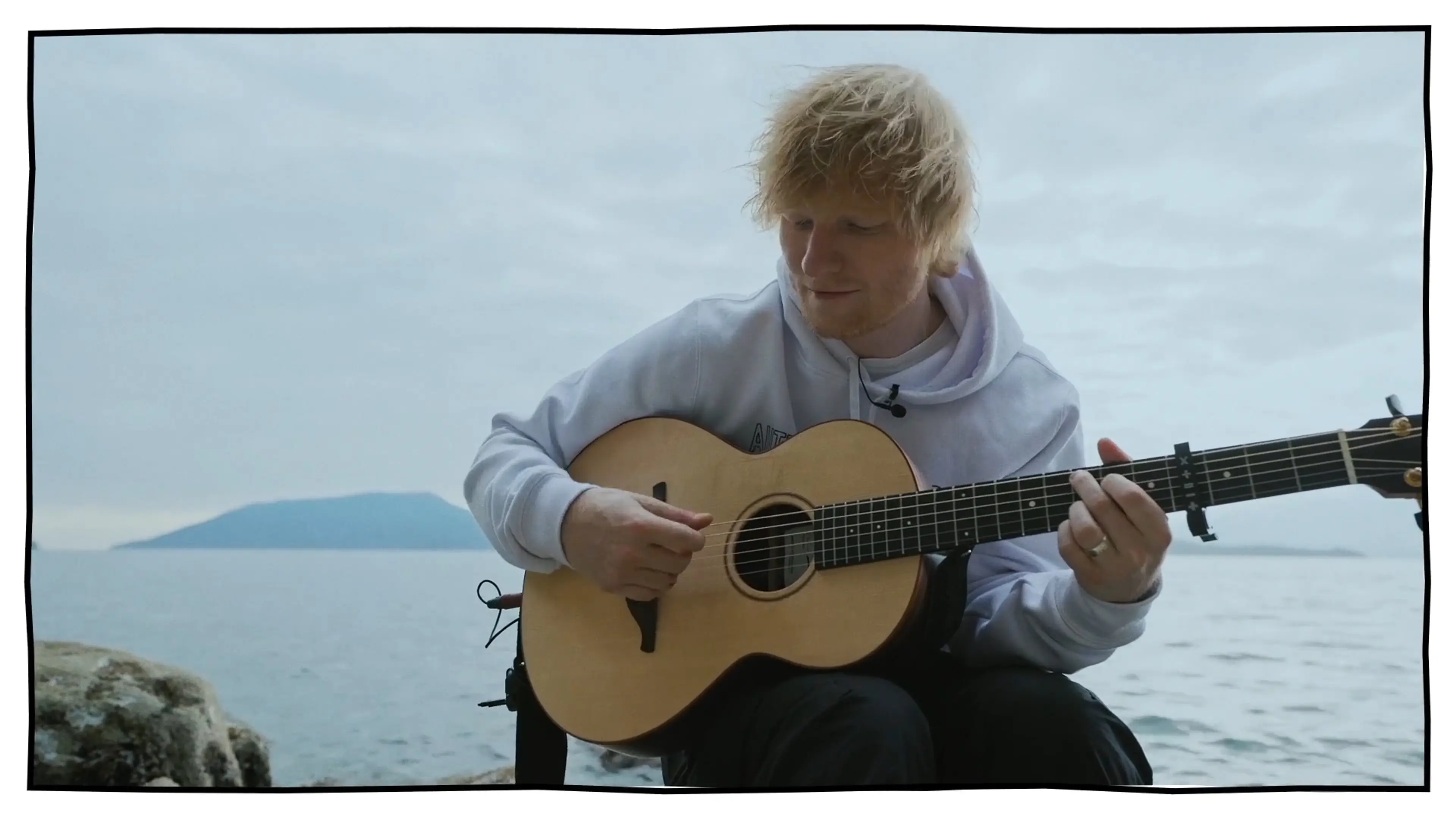 Ed Sheeran Autumn Variations 4
