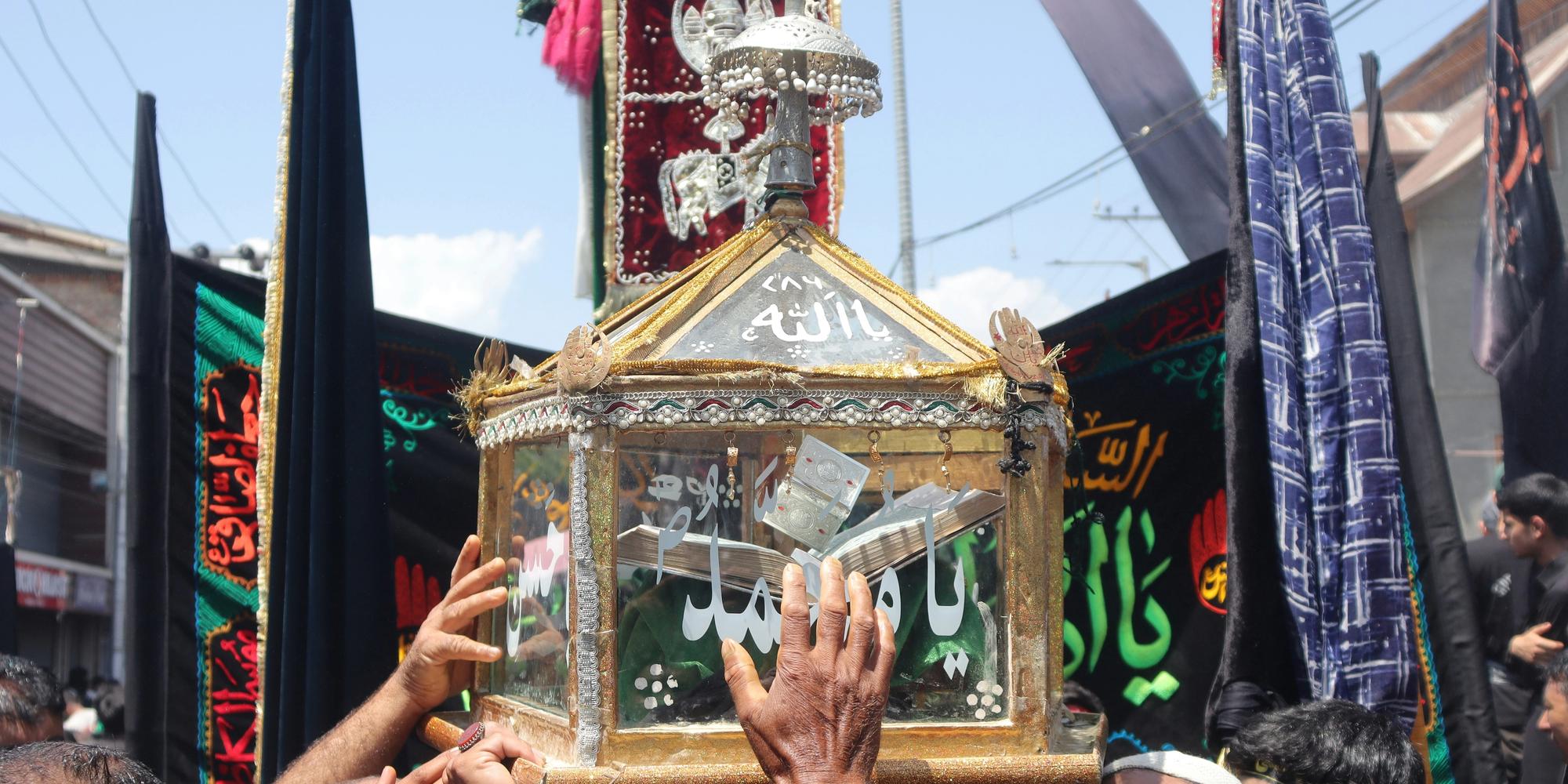 Politics, Propaganda, and the Muharram Narrative in Kashmir