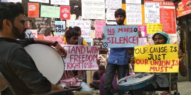 Why did 5 students of JMI receive ‘Show Cause Notice’?