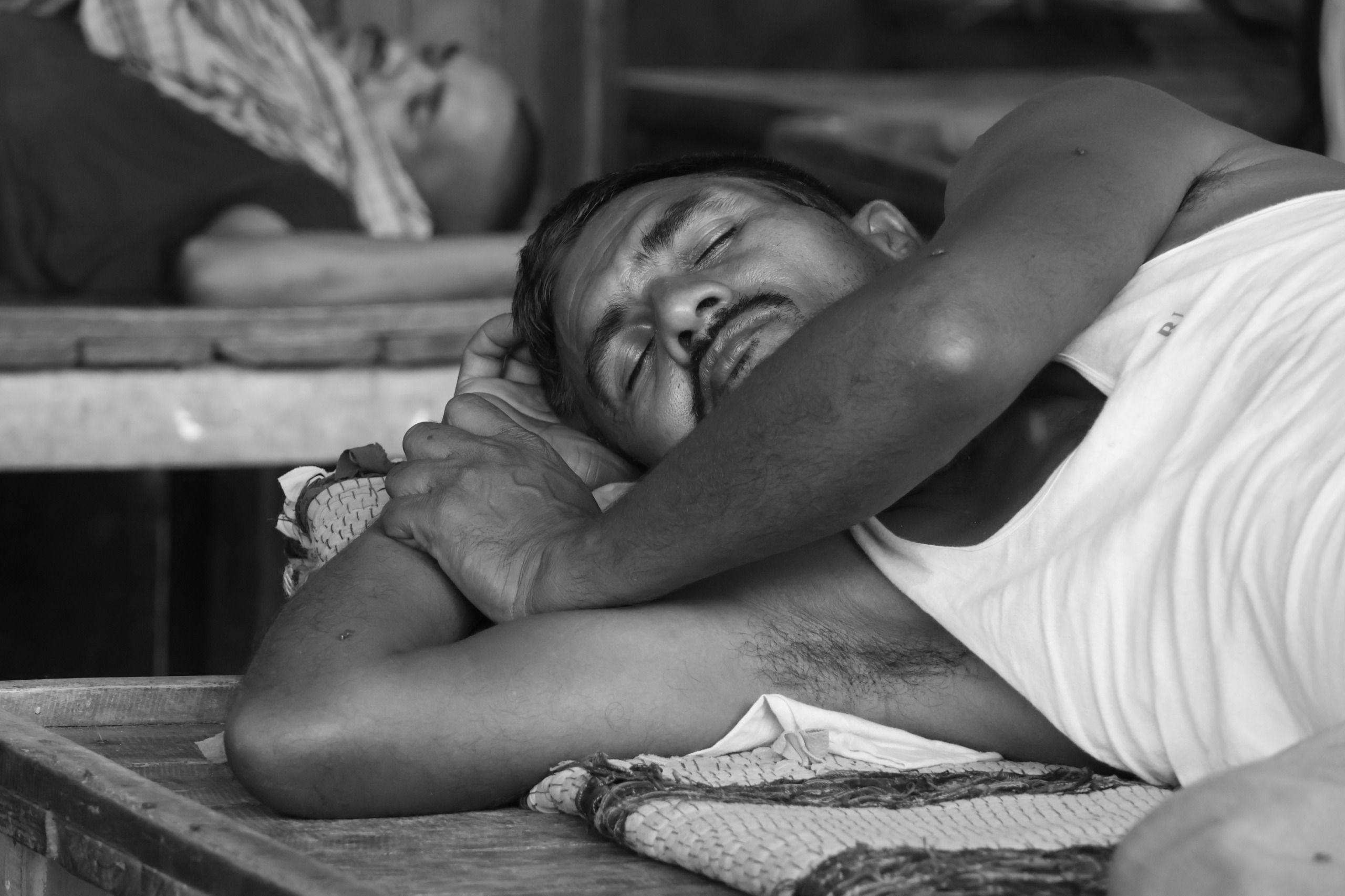 Enduring the Heat: A Personal Reflection on Urban Heat and Human Struggle