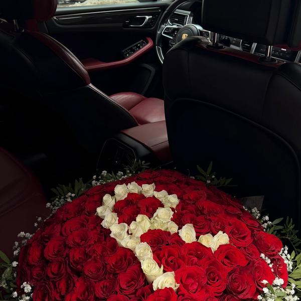 Луксозен букет рози